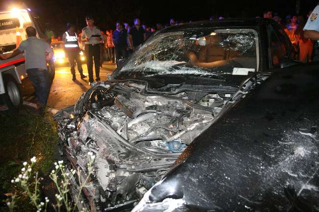 İftar Vakti Kaza: 2 Ölü, 4 Yaralı