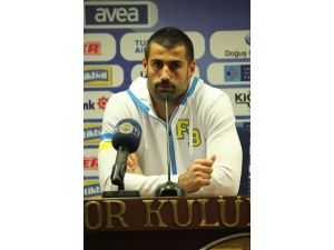 Tüm Futbolcuların Ağabeyiydi