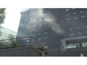 Lüks Otelde Yangın Paniği