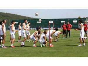 Beşiktaş Hazırlıklarını Sürdürüyor