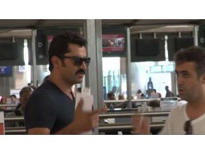 Beraber Uçağa Mı Gideceğiz?