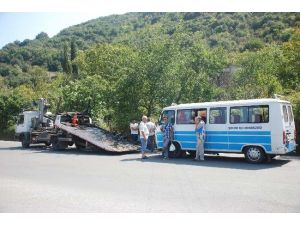 Minibüsçülerle Zabıta Birbirine Girdi