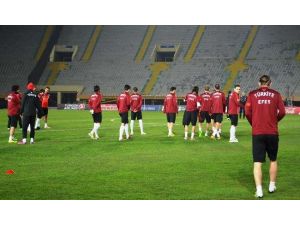 A Millilerde Gana Hazırlığı