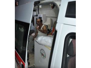 Eşi Evi Terk Edince Çatıya Çıktı