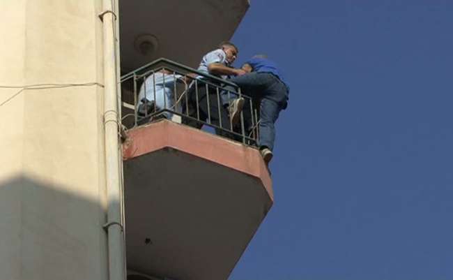 Parasını Alamayınca Ölmek İstedi