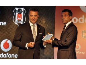 Beşiktaş İle Vodofone Sponsorluk Anlaşması İmzaladı