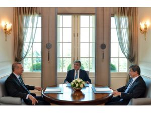 Cumhurbaşkanı Gül, Başbakan Erdoğan Görüşmesi Sona Erdi