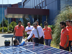  İstiklal, Piste İniyor