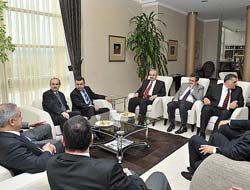 VALİLER EKONOMİ İÇİN TOPLANDI