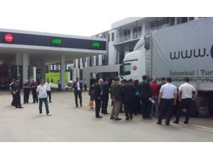 Tır Kuyruklarına ‘sms’li Çözüm