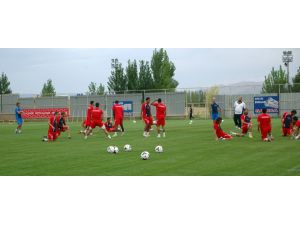 Elazığspor, Karabükü Bekliyor