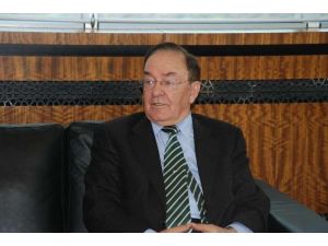 Ak Parti’li Vekilden Anayasa Açıklaması