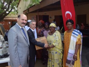 Çad’da 11 Sosyal Faaliyet Merkezine Malzeme Desteği Verildi