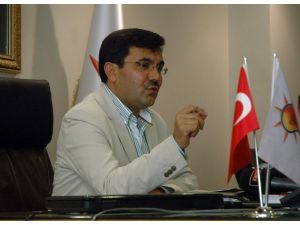 Ak Parti’de Halk Günü Toplantısı