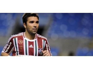 Efsane Futbolcu Kramponları Astı