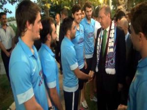 Başbakan’dan Volkan Şen’e Moral