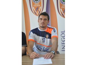 Bosna Hersek’li Milli Voleybolcu İnegöl Belediyespor’da
