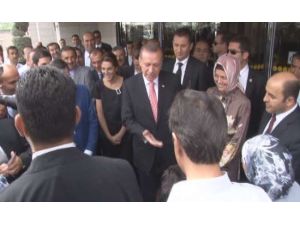 Cuma Namazını Belediyenin Başkanlık Binasında Kıldı