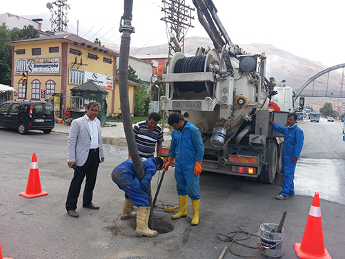 KANALİZASYON TEMİZLİK ÇALIŞMALARI BAŞLADI