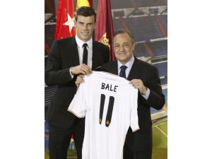 Gareth Bale, Real Madrıd’e İmzayı Attı