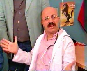 Sinemadan Siyasete Geçti