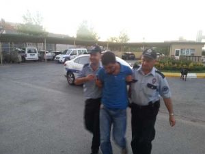 Çaldığı Zinciri Satınca Yakalandı