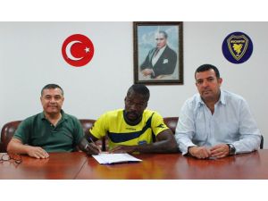 Kanadalı Golcü Oyuncu Ricketts Bucasporda