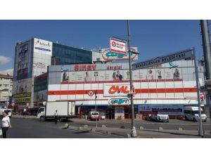 Avm’ler Bir Bir Kapanıyor