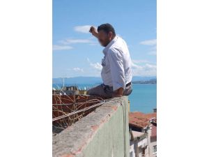 Parayı Gördü, İntihardan Vazgeçti