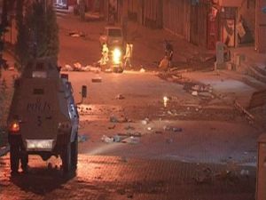 Zırhlı Araçtaki Polis Alev Aldı