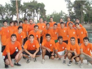 Adanaspor D Ve B Grubunda
