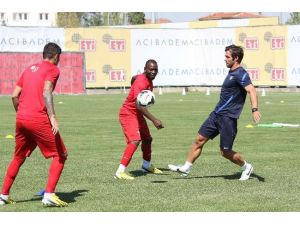 Es-es’te Carlos’lu Sivas Hazırlığı