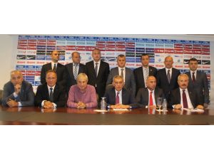 Başkan Hacıosmanoğlunun Basın Toplantısı