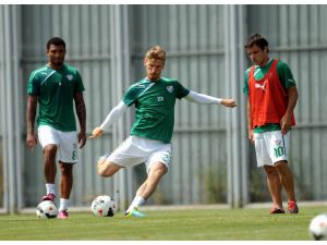 Bursaspor Beşiktaşa Bileniyor