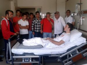 Samsunsporlu Kaleci Faik Ameliyat Oldu