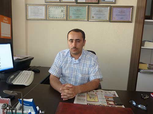 Her Derde Deva: Hacamat