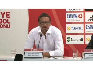 Özür Diledi, Özür İstedi