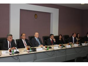 Amerika İle Ticaret Ve Ortak Projeler