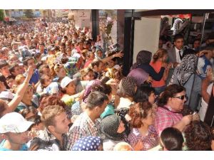 Her Şey 1 Liralık Kahve Makinesi İçin !