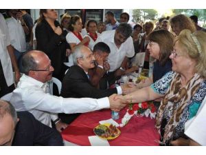 Kılıçdaroğlu, Şehit Aileleri Ve Gazilerle Görüştü