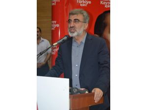 (Düzeltme) Enerji Bakanı Yıldız, Fakir Ailelere Ücretsiz Doğalgaz İddialarını Doğrulamadı