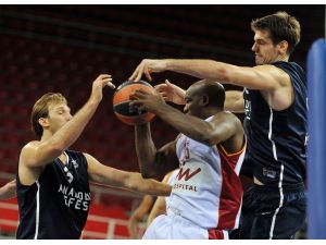 8. Uluslararası Tübad-banvit Basketbol Turnuvası