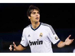 Kaka Sakatlandı Maaşından Vazgeçti