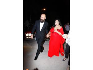 ‘sultanlar’ Geldi, Amfi Yıkıldı