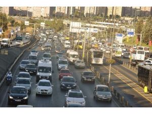 Trafikte Kayıtlı Araç Sayısı...