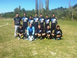 İlçe Futbol Takımı Beldenin Futbol Sahasına Mahkum