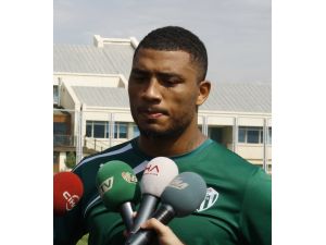 Colin Kazım: Galatasaray Türkiyeyi Temsil Ediyor