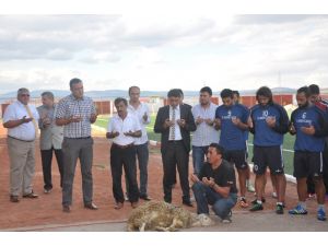 Elibol Sandıklıspor İçin Emekli İmamdan Başarı Duası