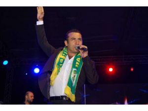 Ferhat Göçer Coşturdu