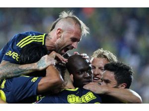 Fenerbahçe Golleri Erken Buldu
